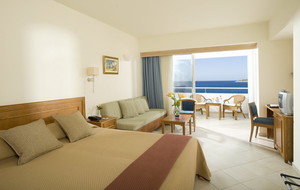 номер отеля Iberostar Hermes image preview