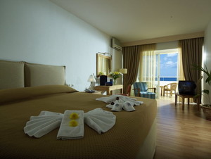 номер отеля Iberostar Hermes image preview