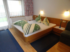 Apartment 4 image preview