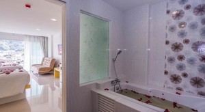 Premier room