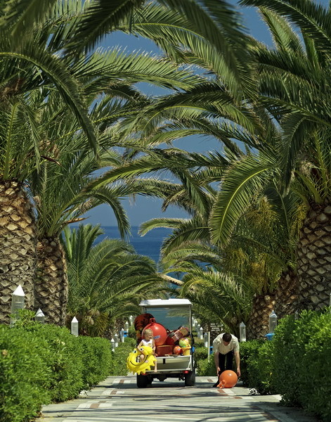 Территория отеля