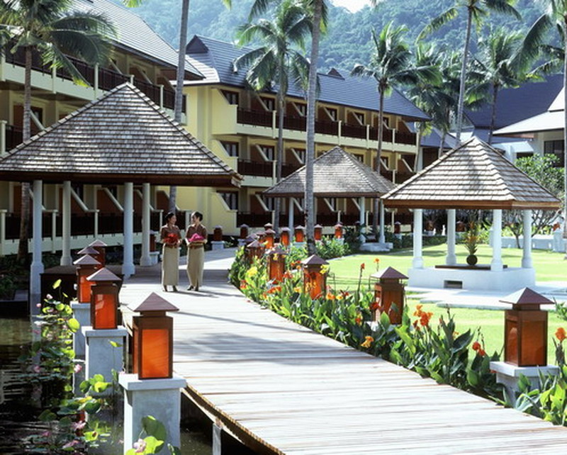 Чанг 5. Таиланд Amari Emerald Cove Resort. Ко Чанг Амари отель. Отель the Emerald Cove Koh Chang. Остров ко Чанг отель Амари фото.