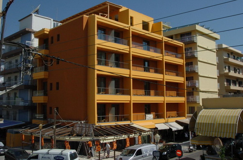 общий вид отеля   Diana Hotel