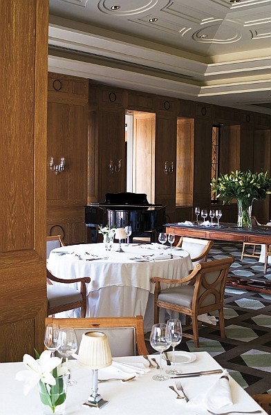 Anassa - Helios Restaurant