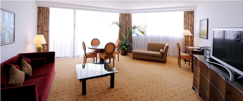 Imperial Suite Living