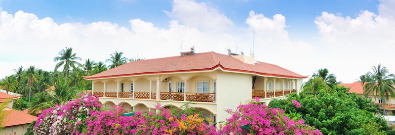 Deluxe building