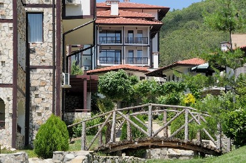 ETARA I
