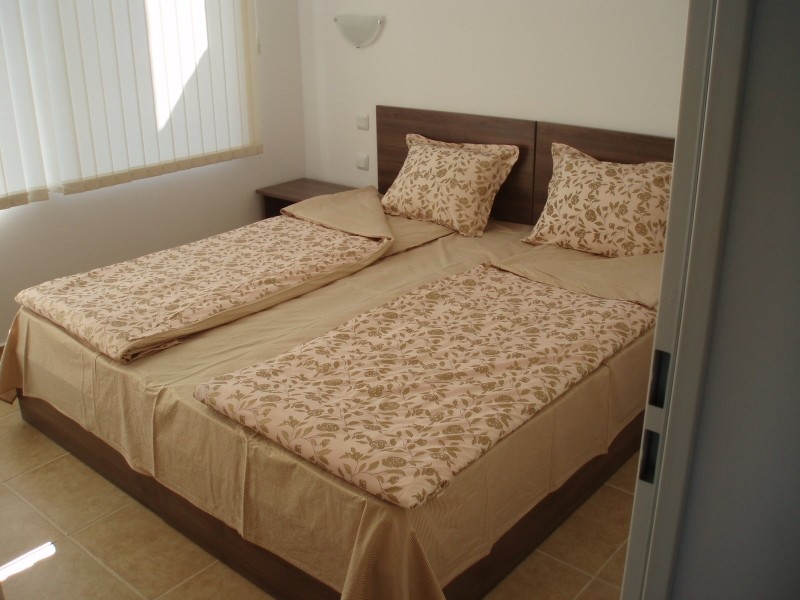 Apartment 4