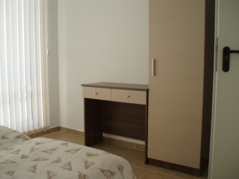 Apartment 6