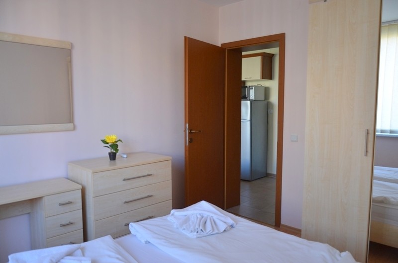 Apartment 4