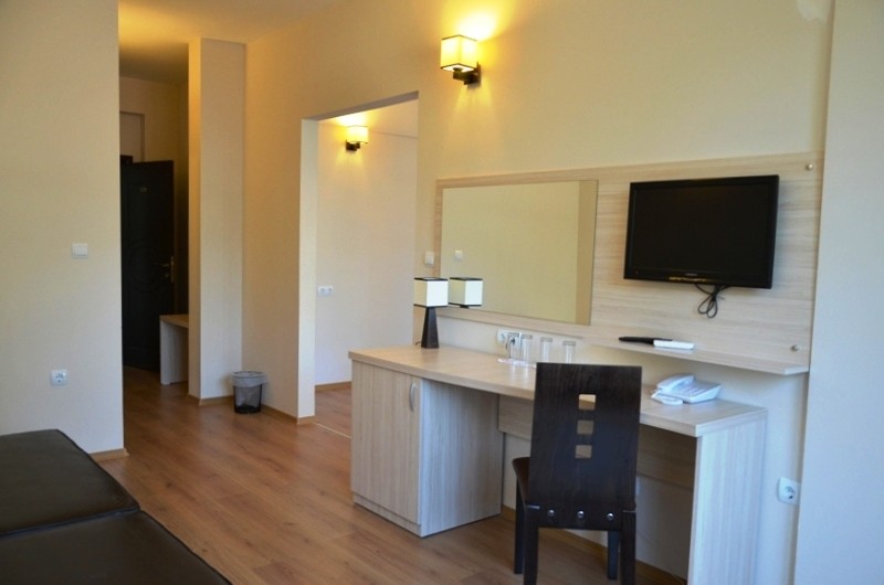 Apartment 4