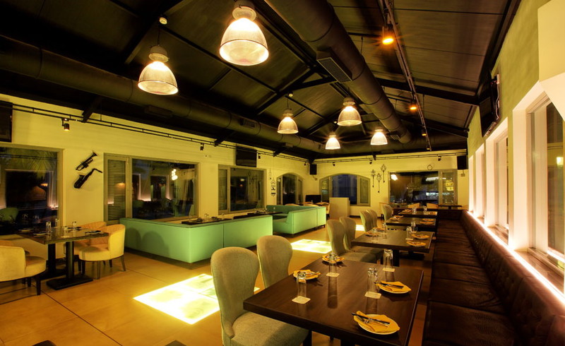 Lounge Bar & Restaurant
