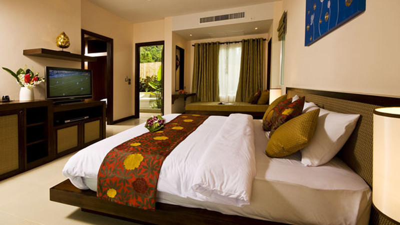 Jacuzzi Villa Pool Access