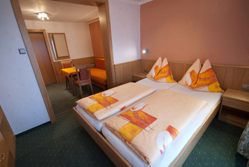 3 Bed Rooms With XXL Beds and Balcony