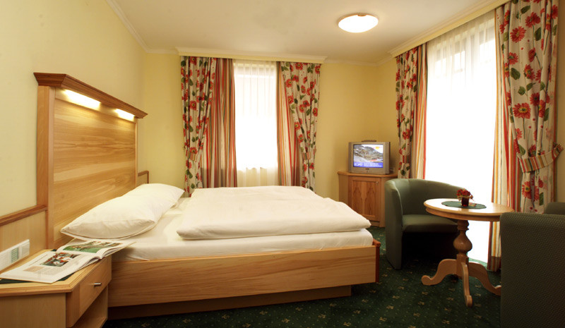 6 Double Rooms Cat. A