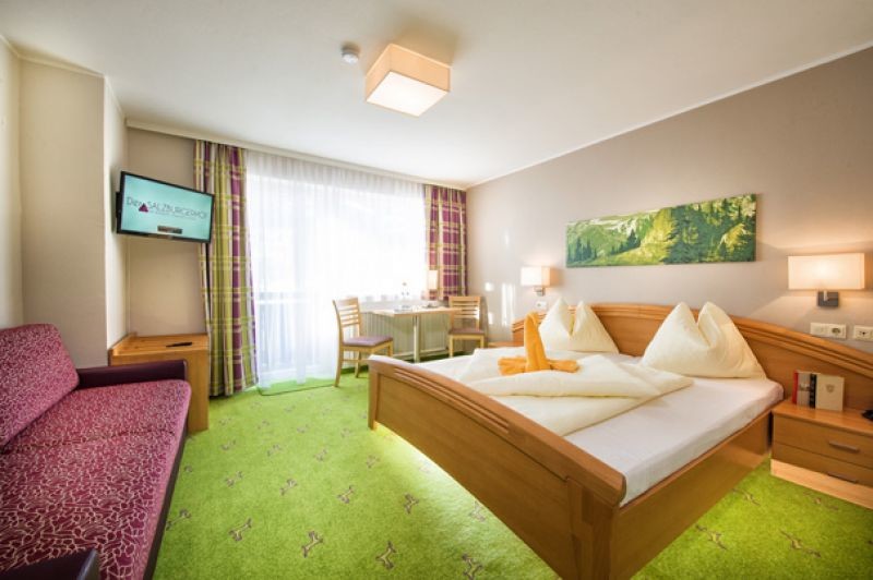 Double Room 