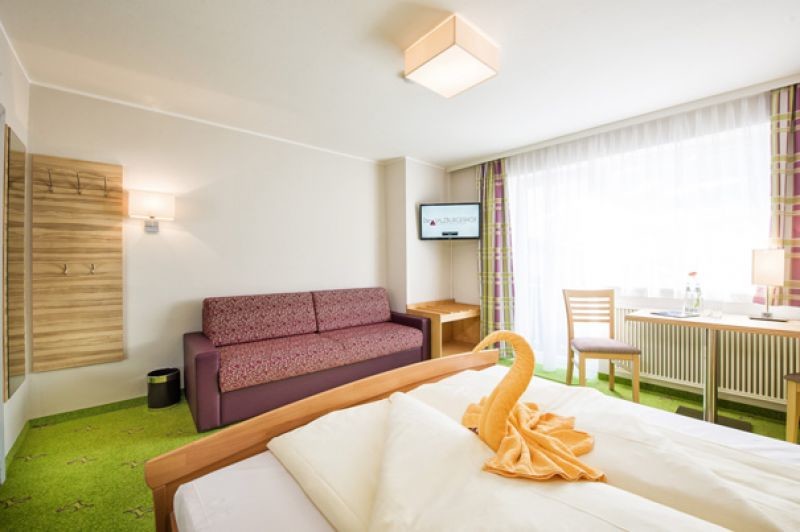Double Room 