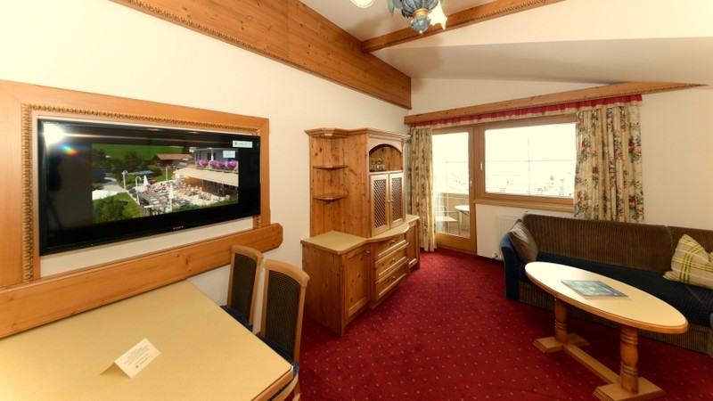 Luxury Suite 