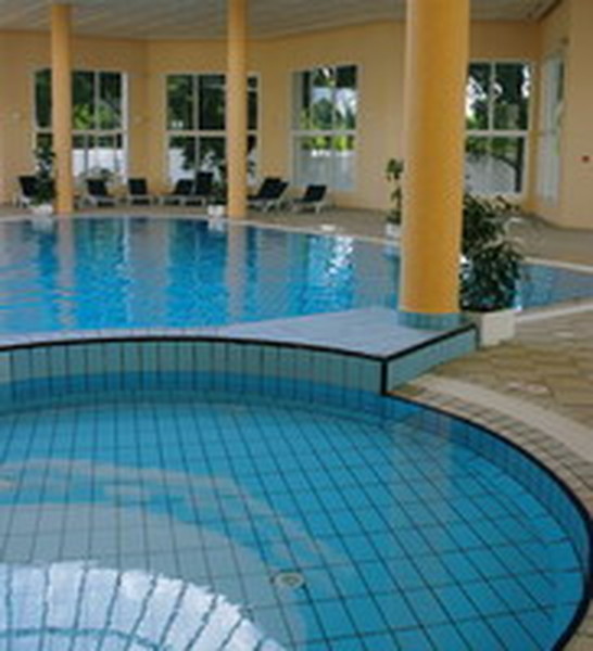 Крытый бассейн в El Mouradi Gammarth 5*