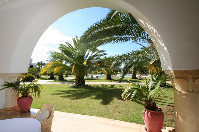 Территория отеля RIU Palace Oceana 5*