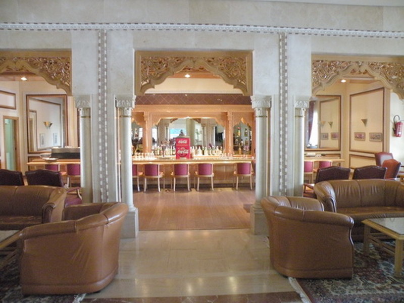 Лобби-бар в отеле Mehari Hammamet & Residence 5*