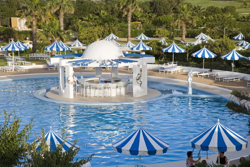 Открытый бассейн отеля Iberostar Diar El Andalous 4*