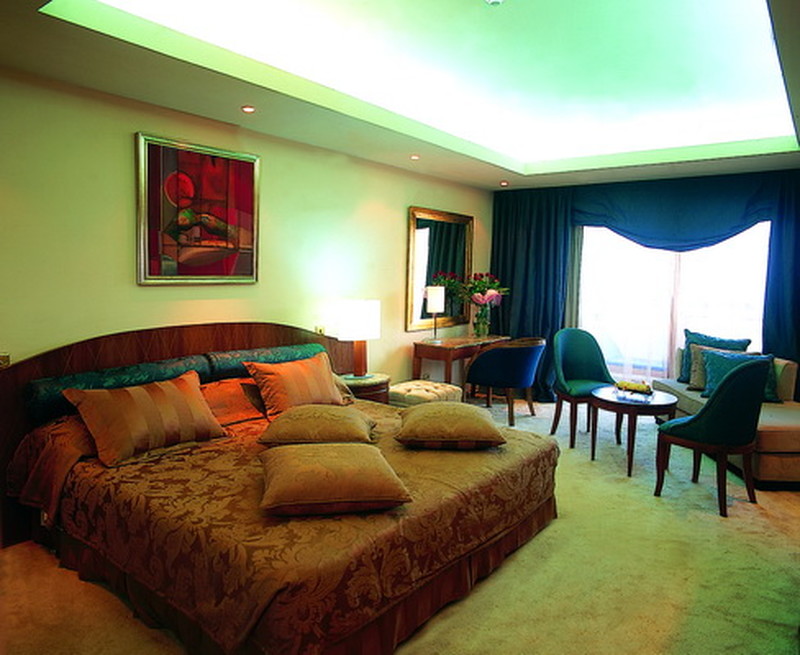Presidential suite