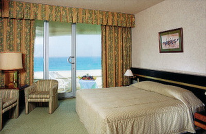 Стандартный номер отеля Sharjah Grand