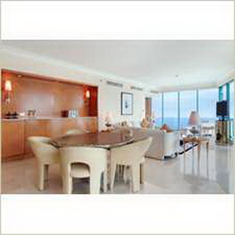 KING PANORAMIC SUITE