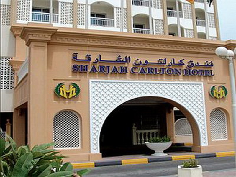 Отель Carlton Sharjah 4*