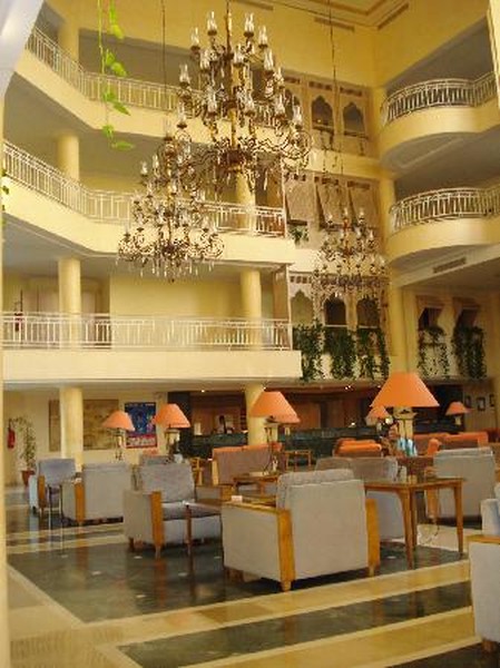 Лобби в Iberostar Averroes 4*