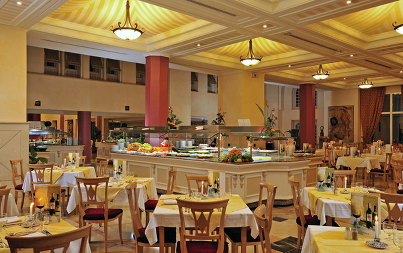 Основной ресторан отеля Iberostar Averroes 4*