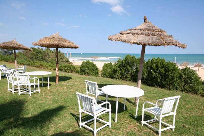 Территория отеля Abou Nawas Hammamet 4*