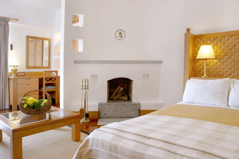 Grand Villa (bedroom)