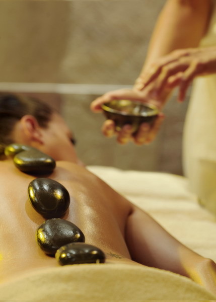 Six Senses Spa - Hot Stone Therapy