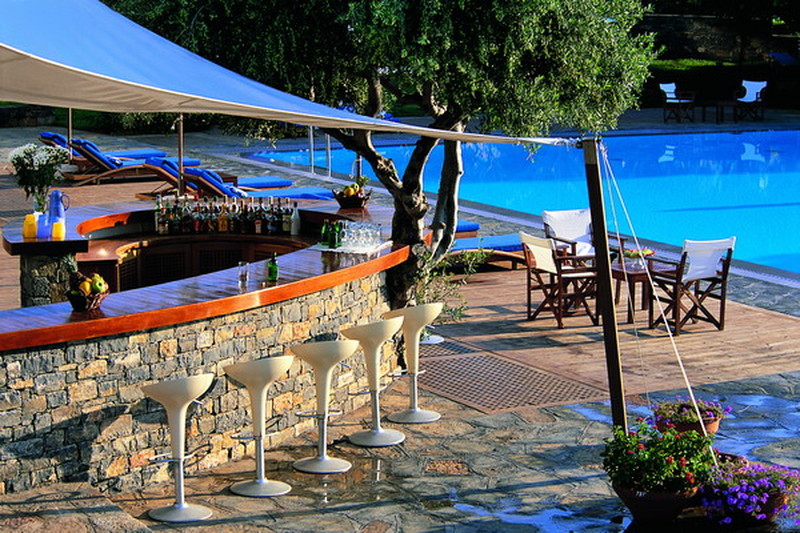 Pool Bar