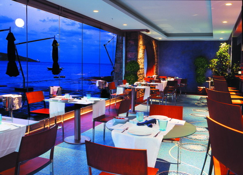 A la carte restaurant