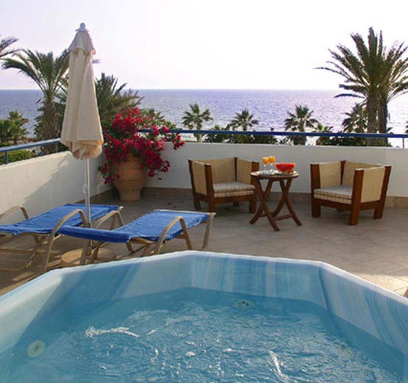 джакузи на балконе (Azia club and SPA корпус)