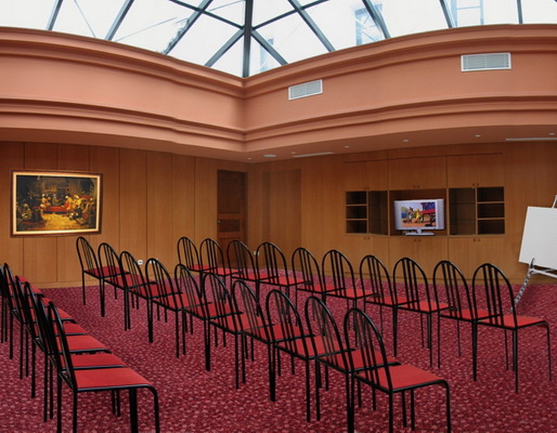 Конференц-зал в Le Consul 4*
