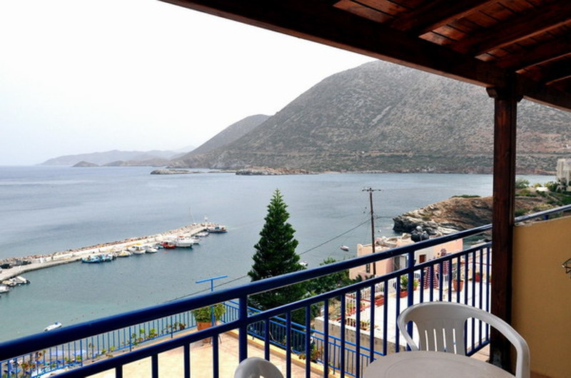 вид с балкона отеля Sofia Mythos Beach 