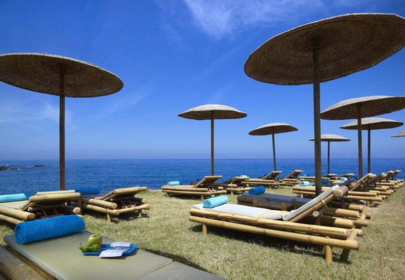 пляж отеля SENSIMAR Royal Blue Resort & SPA