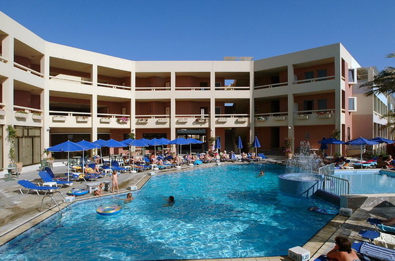 бассейн отеля Pearl Beach Sentido 