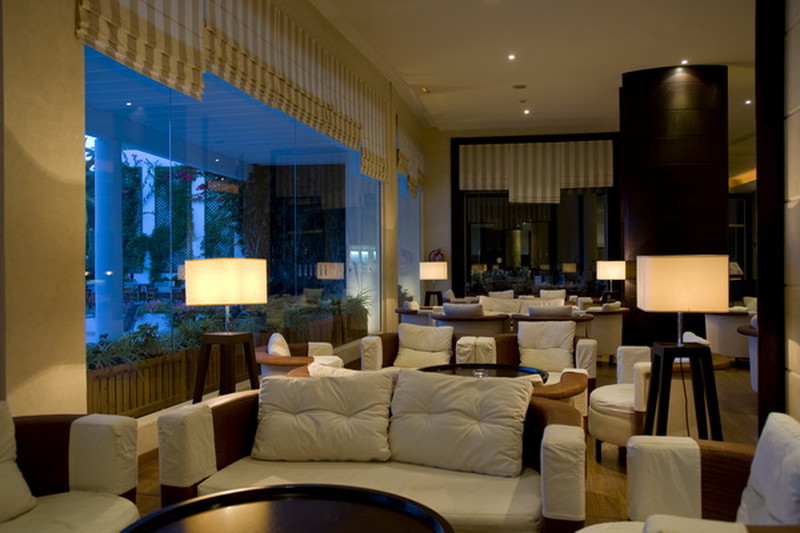 Лобби отеля Le Sultan 4*