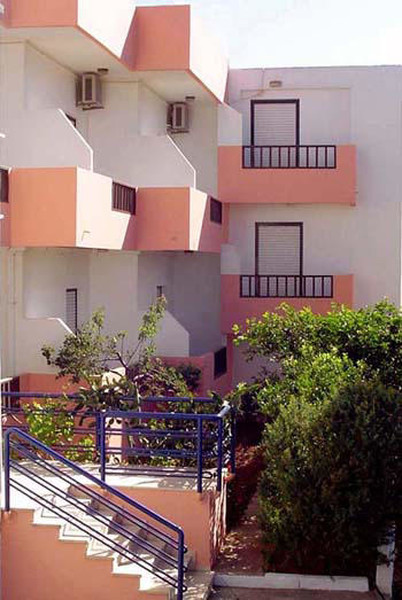территория отеля Thisvi Hotel 2*