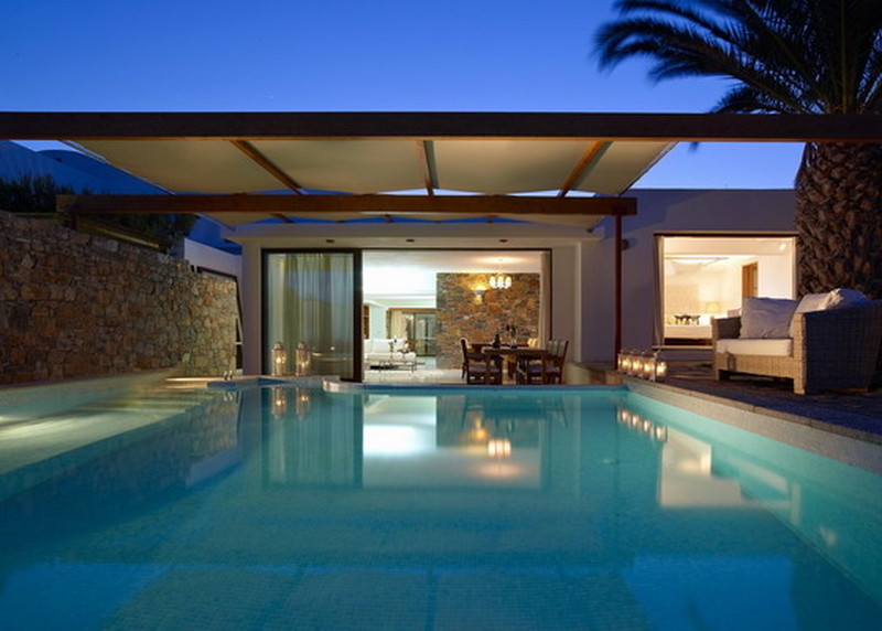 бассейн отеля St Nicolas Bay Resort Hotel & Villas 