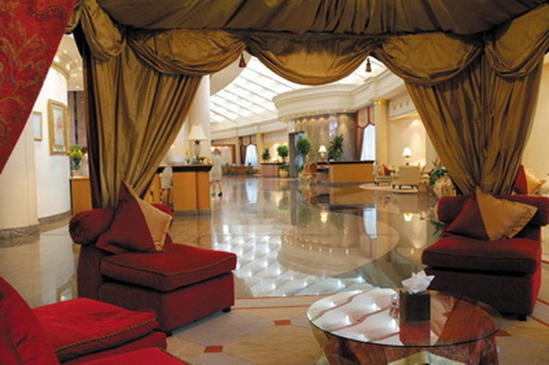 Кафе Le Royal Meridien