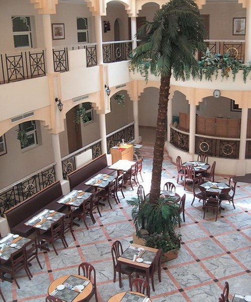 Холл отеля Al Seef Beach