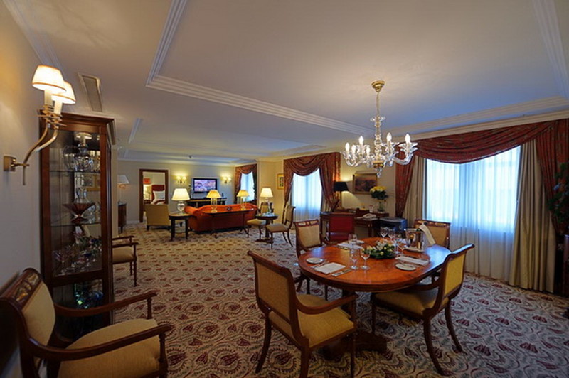 Presidential Suite