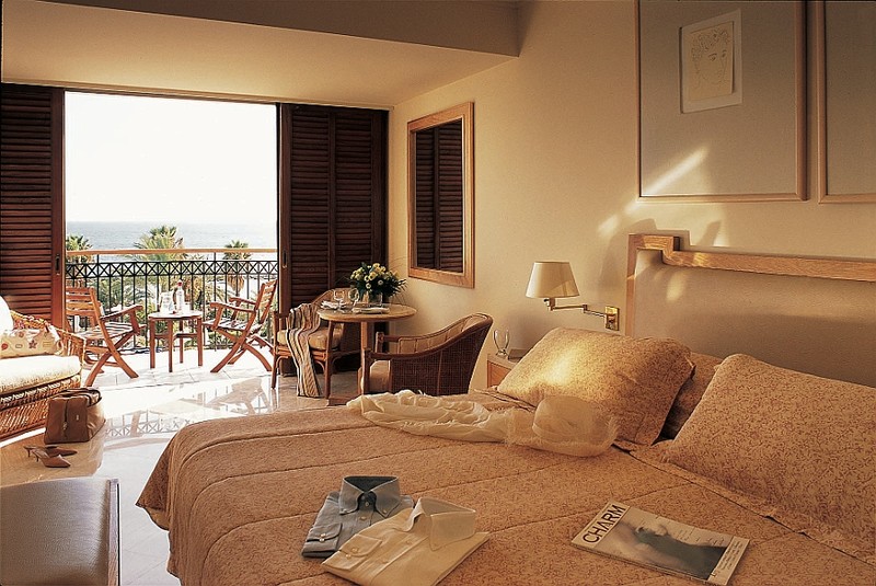 Annabelle-Deluxe Sea Facing Room
