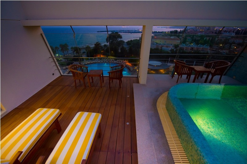 Grand Presidential pool